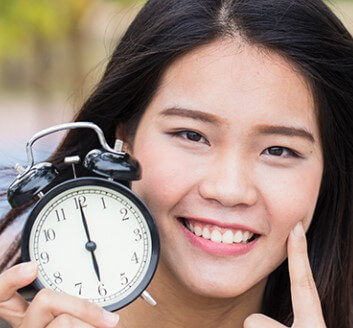 마음에 드는 이성에게는 do you have time 입니다.