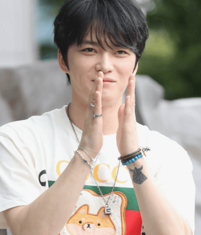 김재중 입양아 그렇지만, 그가 사랑받는 이유